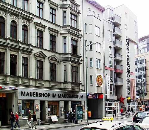 Checkpoint Charlie Museum
